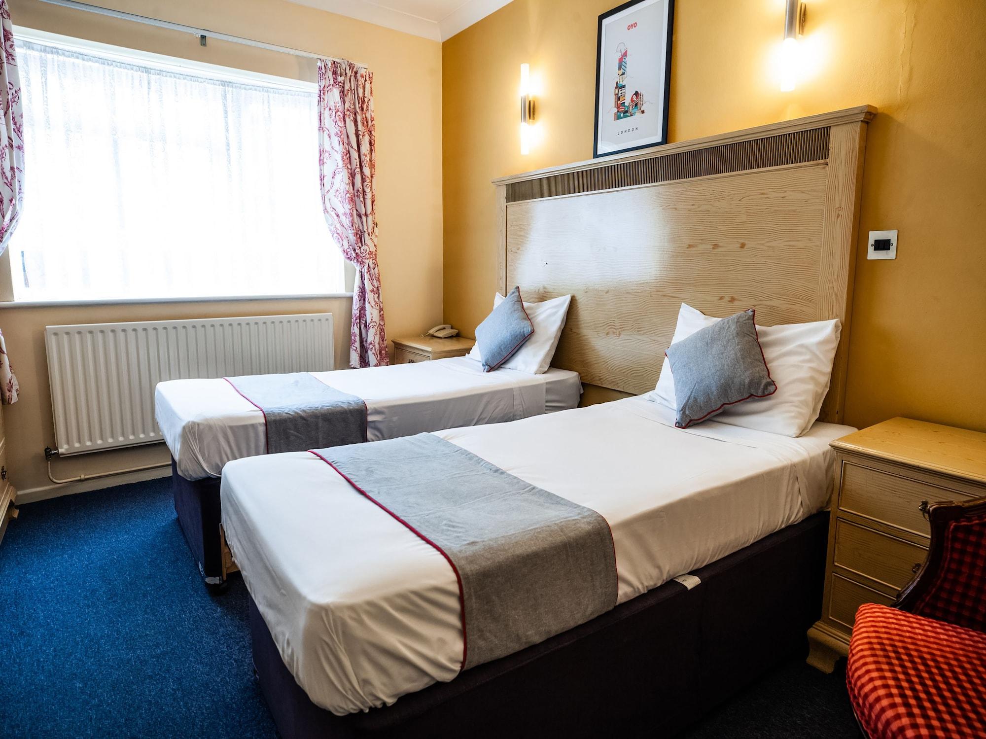 Hotel Oyo Osterley Park à Isleworth Extérieur photo