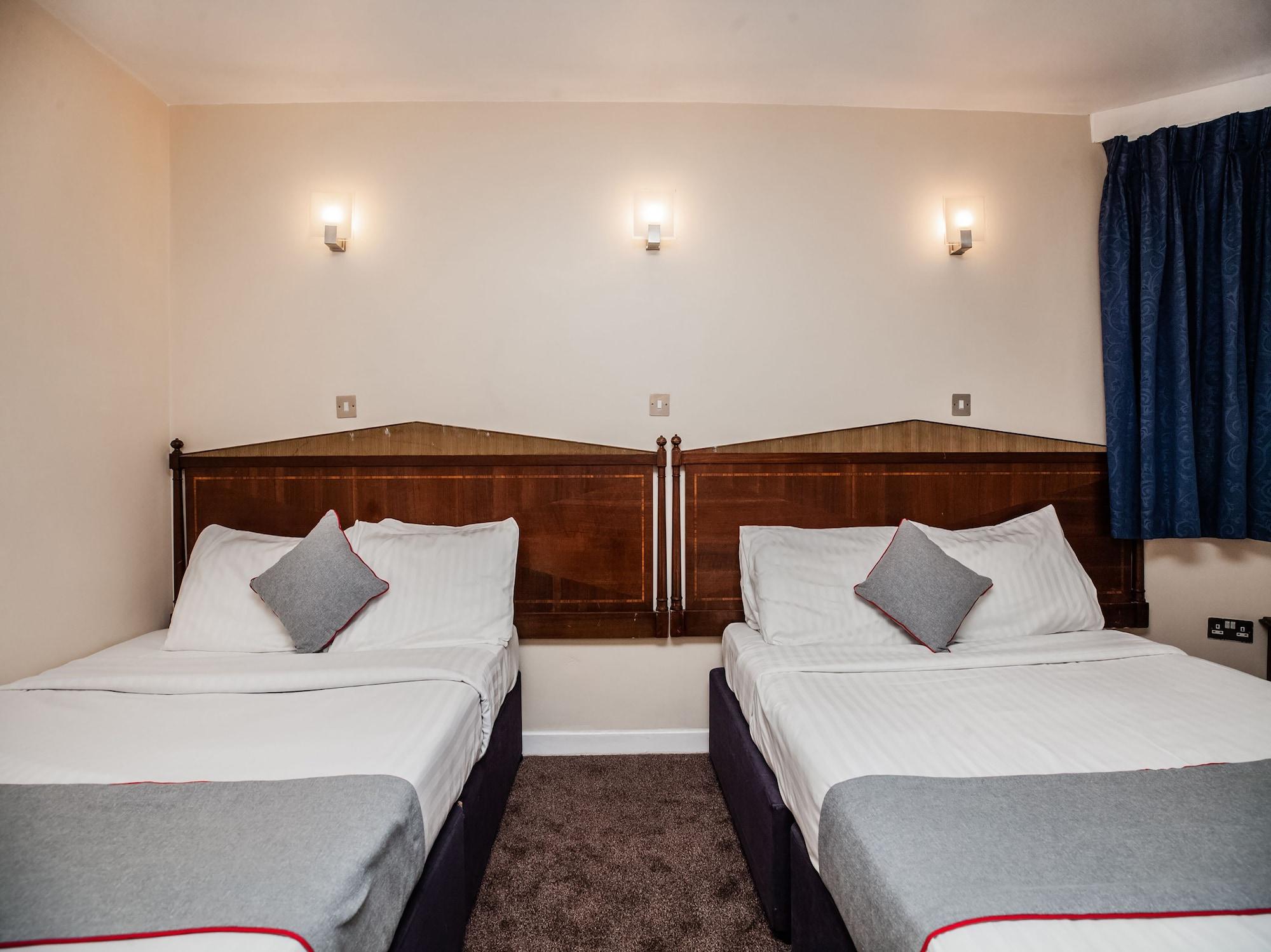 Hotel Oyo Osterley Park à Isleworth Extérieur photo