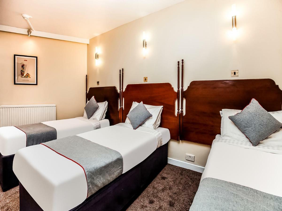 Hotel Oyo Osterley Park à Isleworth Extérieur photo